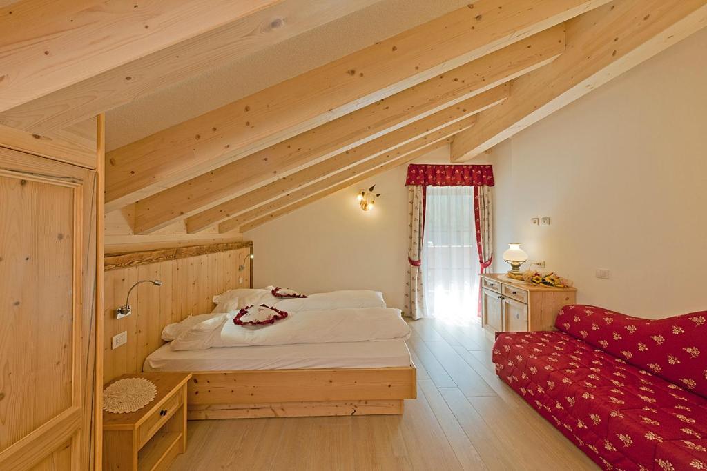 Cesa Melester Campitello di Fassa Δωμάτιο φωτογραφία