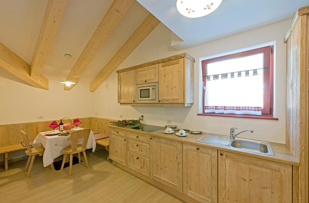 Cesa Melester Campitello di Fassa Δωμάτιο φωτογραφία