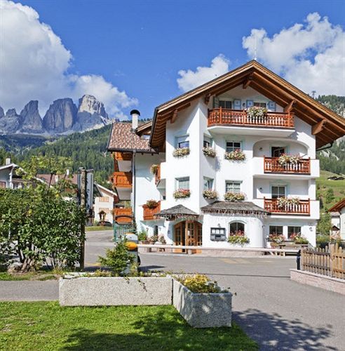 Cesa Melester Campitello di Fassa Εξωτερικό φωτογραφία